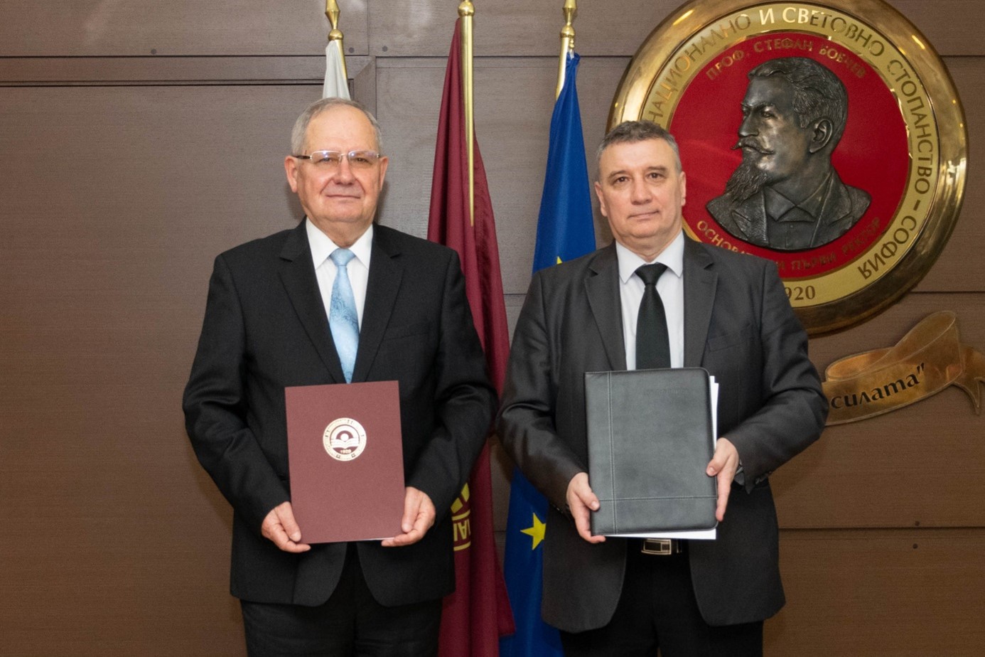 Science & Education Foundation and UNWE Formalize Cooperation