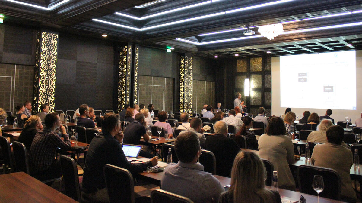 Prof. Juergen Moormann from Frankfurt School of Finance & Management Delivers Plenary Lecture at Economy & Business 2016